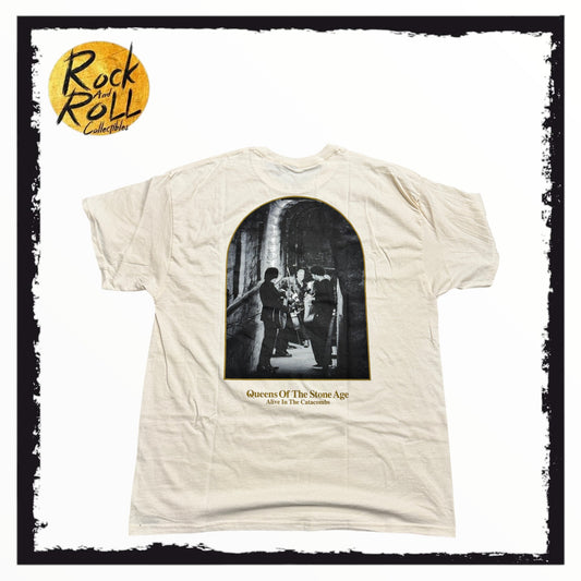 Queens Of The Stone Age Alive in the Catacombs Beige T-Shirt - XL