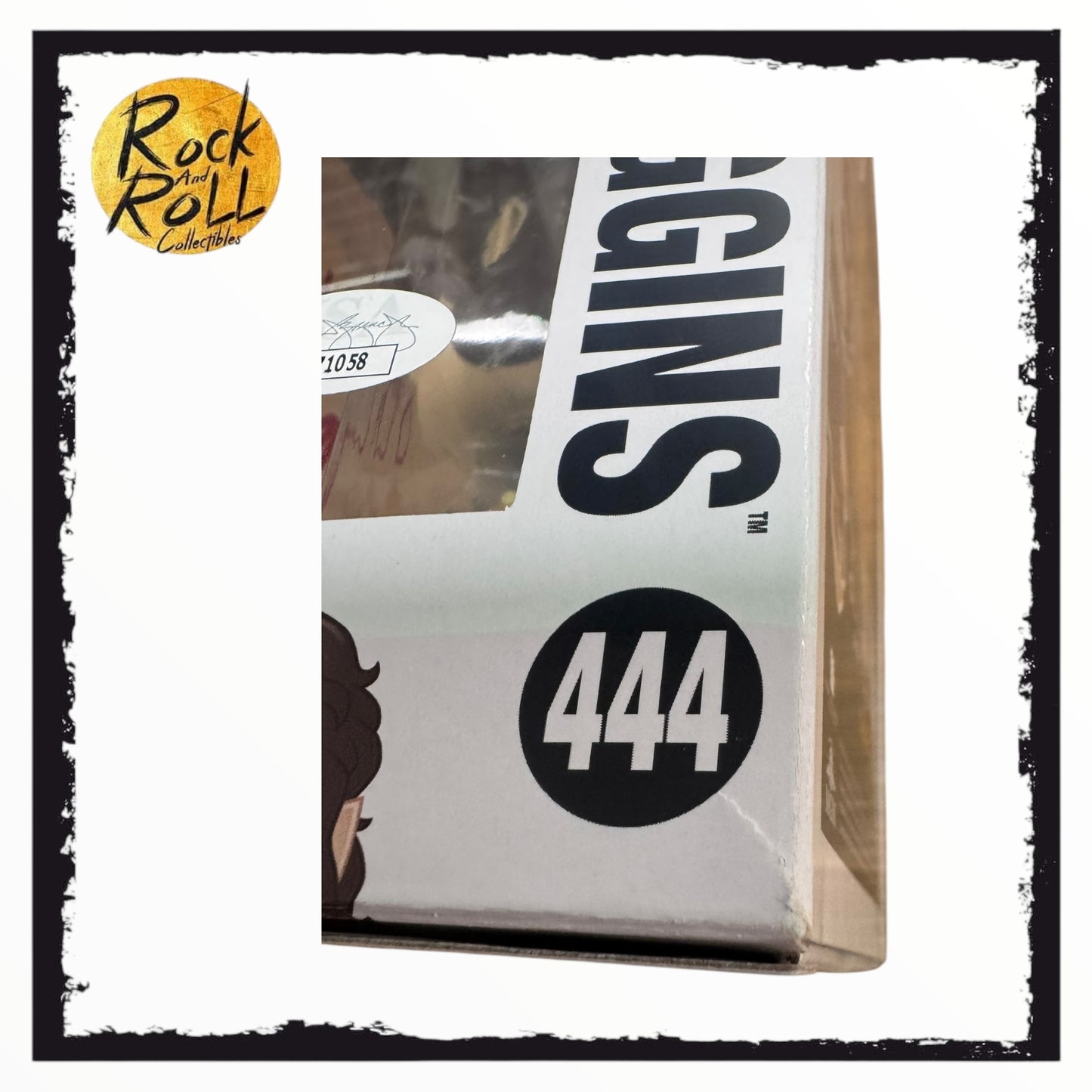 The Lord Of The Rings-Frodo Baggins Funko Pop #444 Signed By Elijah Wood JSA Authentication Condition 8/10