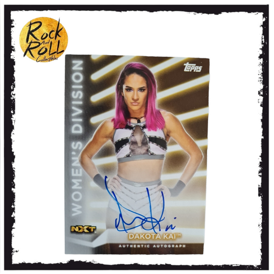 WWE nXt 2021 Topps Women's Division Dakota Kai (On Card) Autograph A-DK #199/199