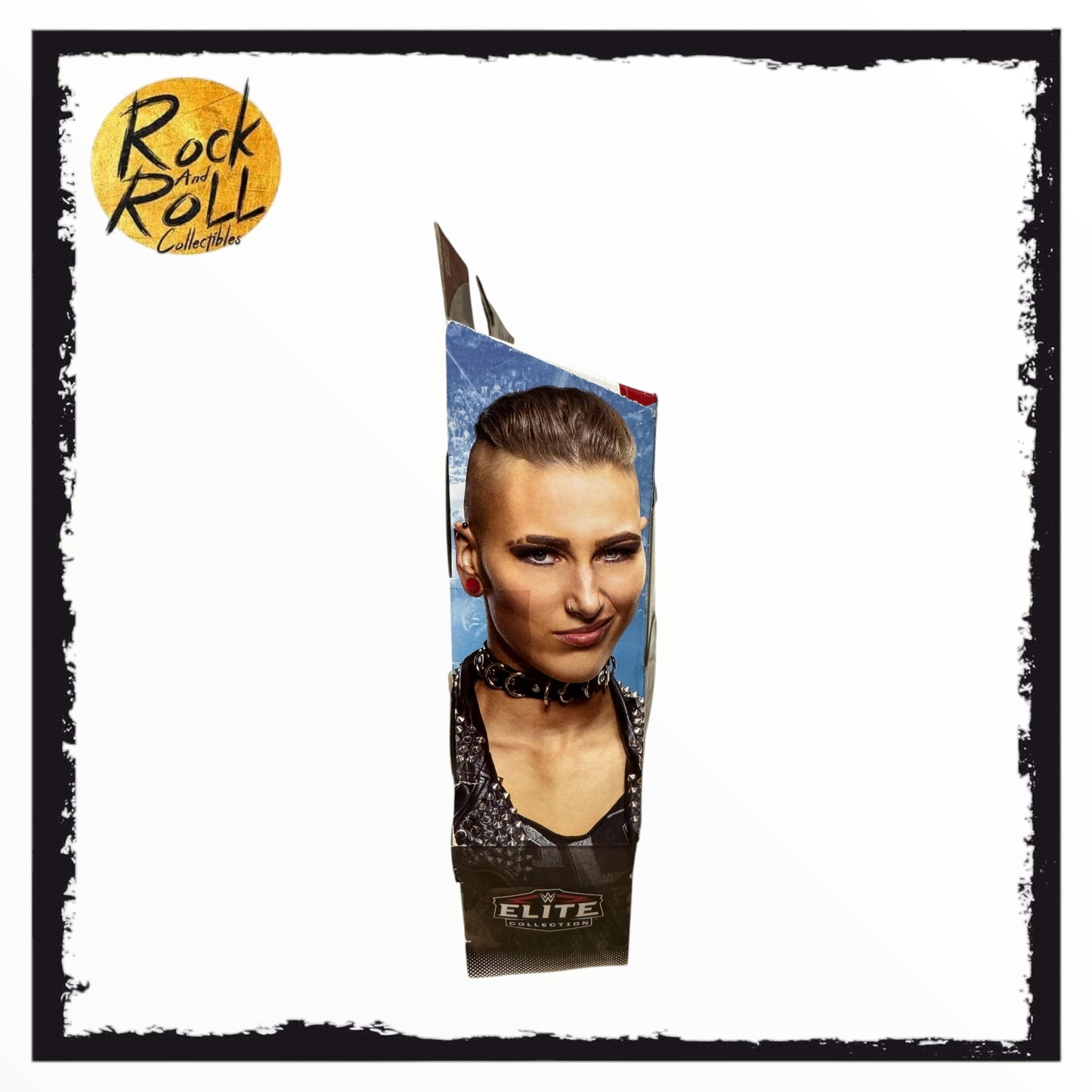 Box Damage - WWE Elite Series 84 Rhea Ripley